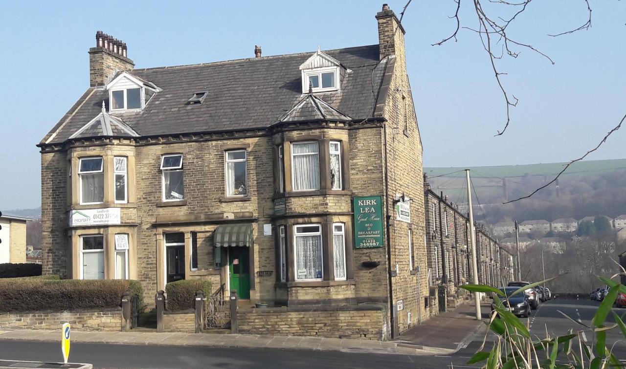 Kirk Lea Bed & Breakfast Halifax Bagian luar foto